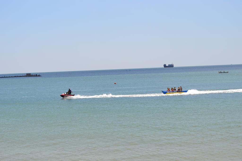 Family Hotel Magnolia Balchik Exterior photo